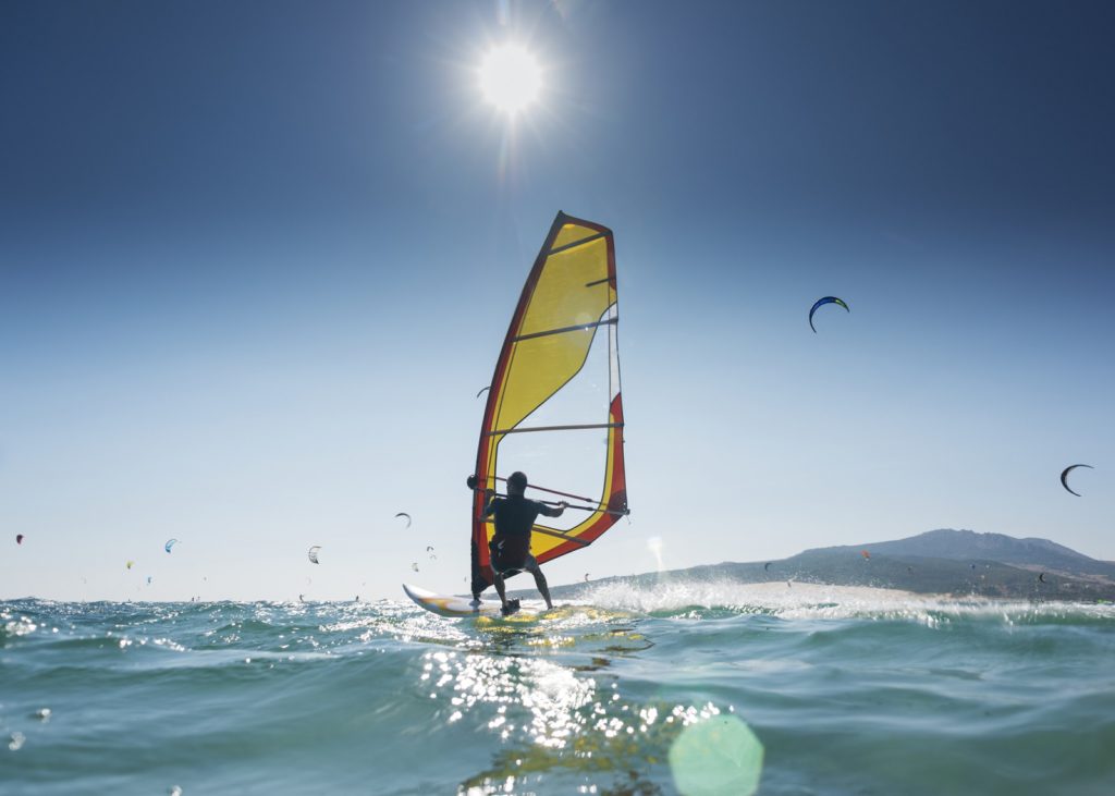 Obóz windsurfingowy dla dorosłych. Naucz się od podstaw